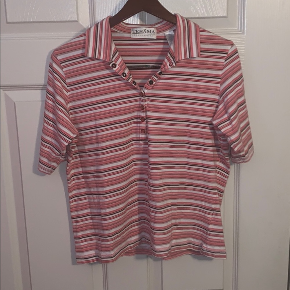 TEHAMA short sleeve top.
